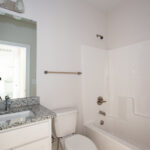 Worthington_bathroom1