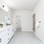 Linden_bathroom1