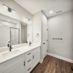 Plumwood_bathroom2